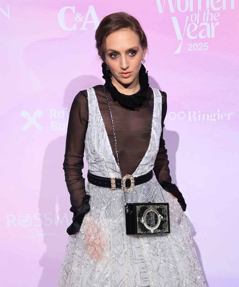 Eliza Sodró in Sentiments dress